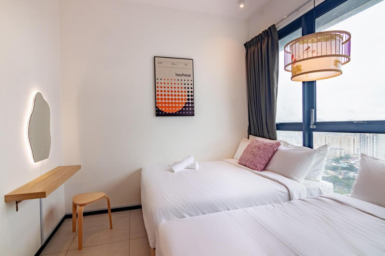 Urban Suites, Spectre Collection By Stellar Alv Jelutong Exterior photo